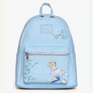 NWT Disney Loungefly Cinderella